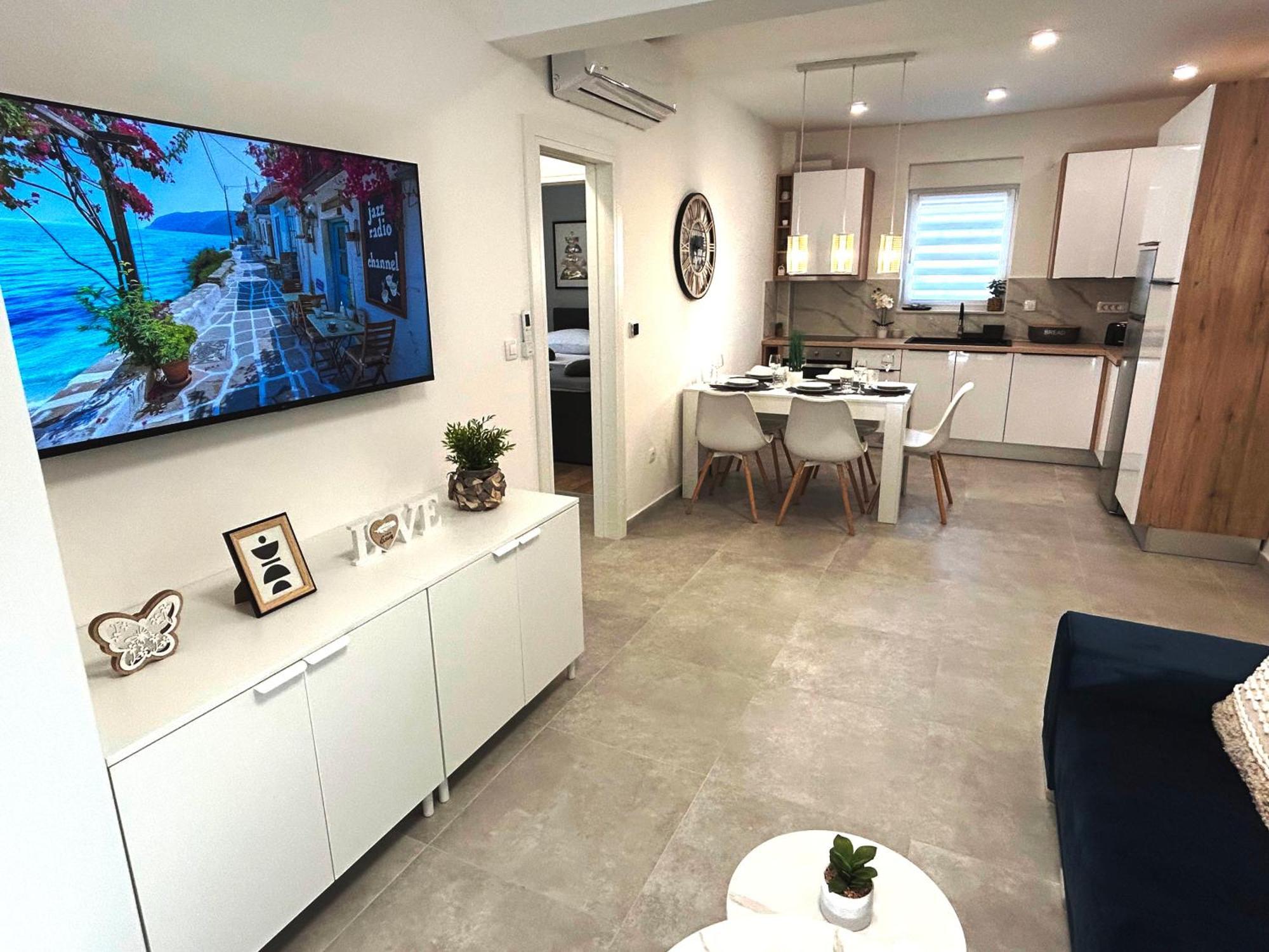 Town 2 Apartment