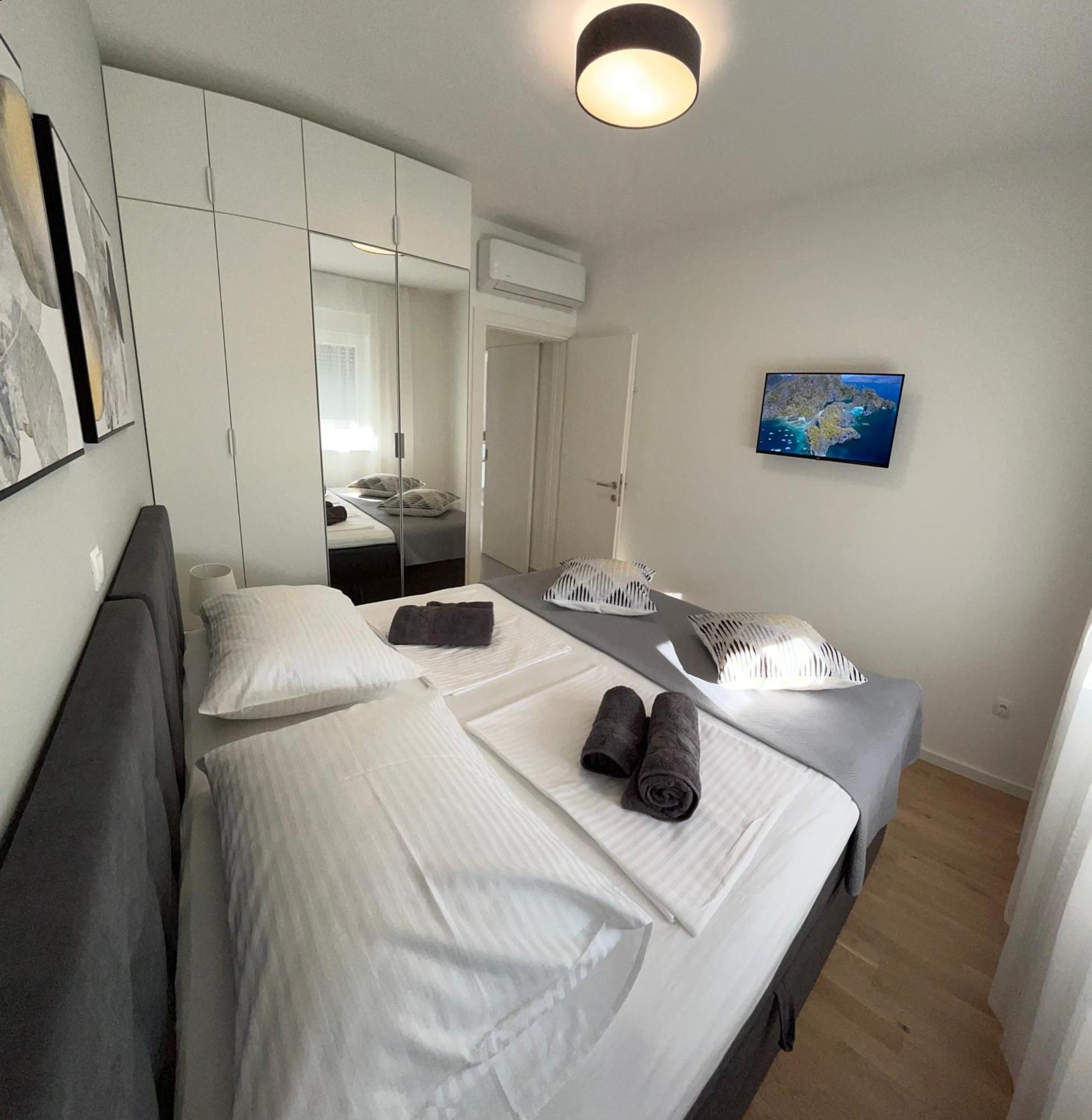 Apartment Town 2 *