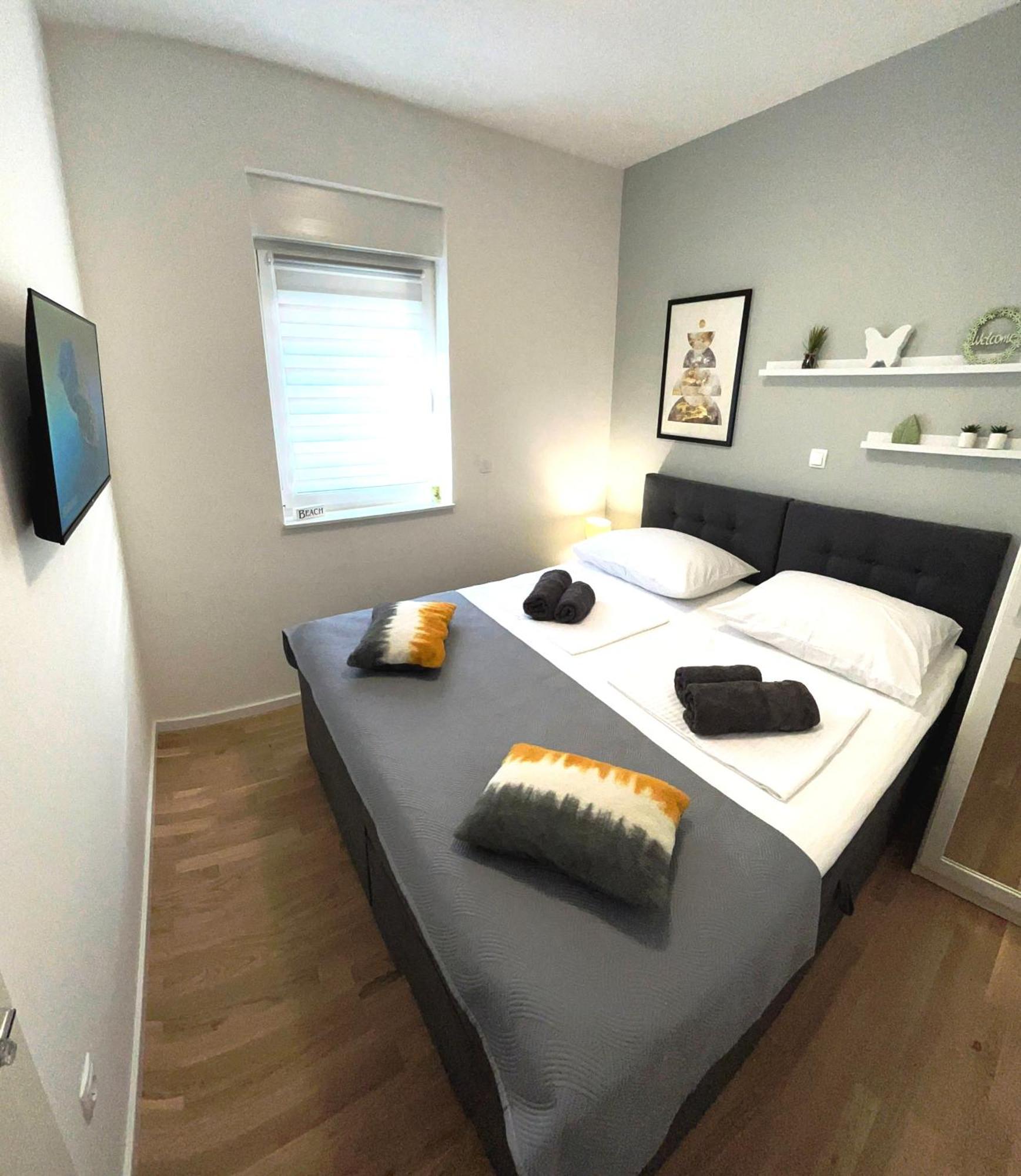 Town 2 Apartment Trogir